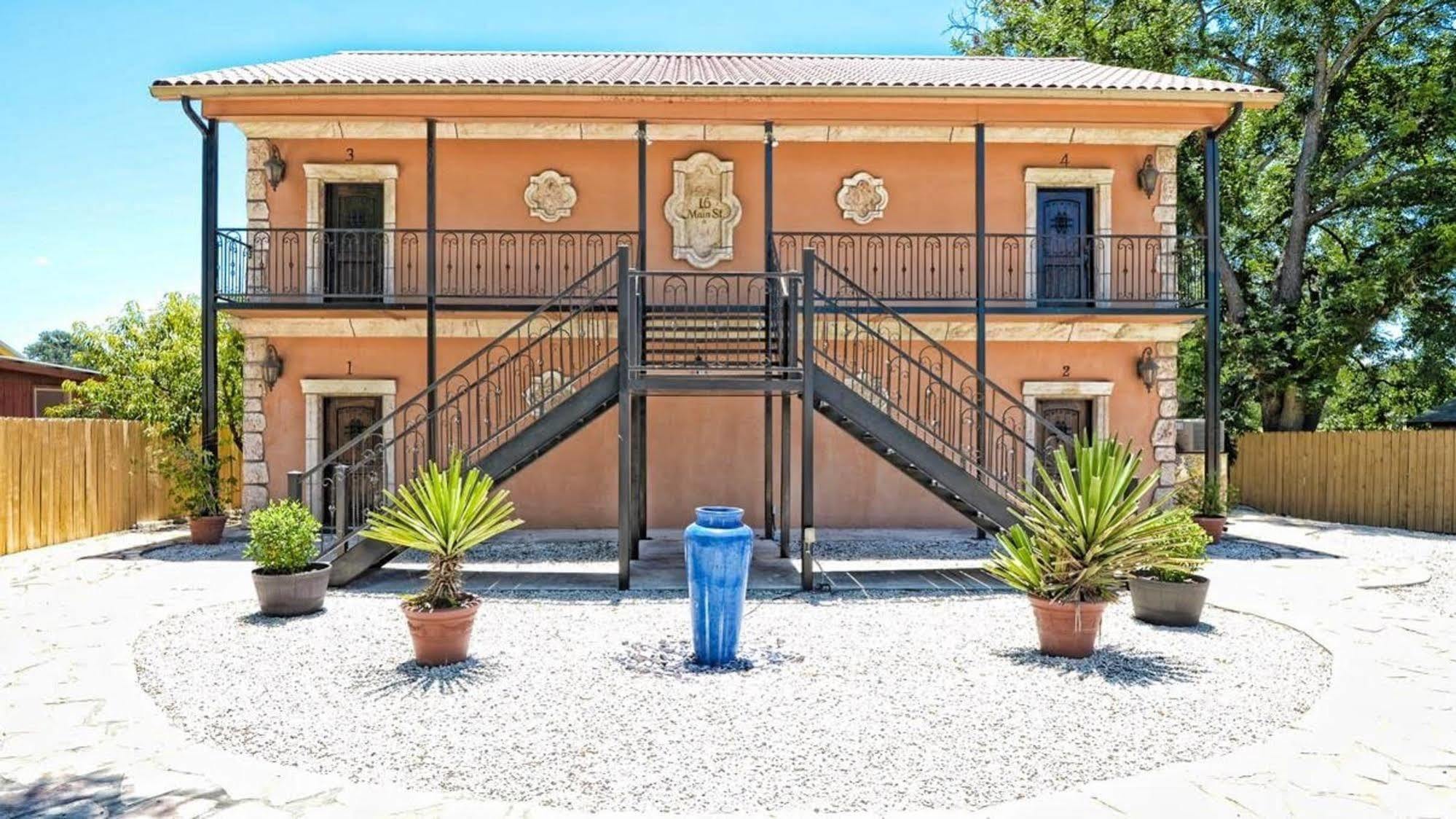 Blanco Riverside Cottages Екстериор снимка